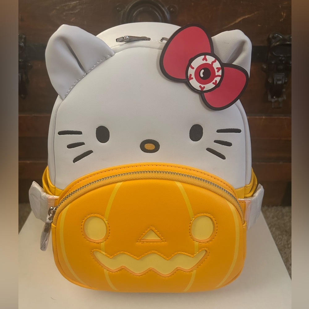Loungefly Sanrio Hello Kitty Pumpkin Glow in the Dark Mini Backpack - NWT